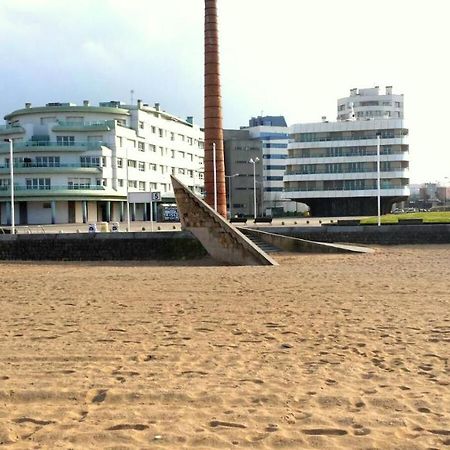 Apartamento Playa Poniente Gijón Exterior foto